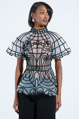 DOLL FACE SHORT SLEEVE STRUCTURED BLOUSE