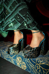 AZALEA WANG ZIPPHORA BLUE BROCADE CHUNKY PUMP