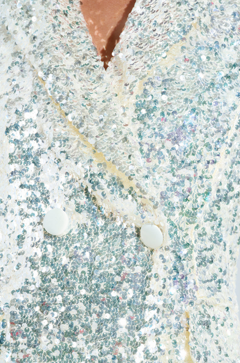 STAR OF THE SHOW SEQUIN BLAZER