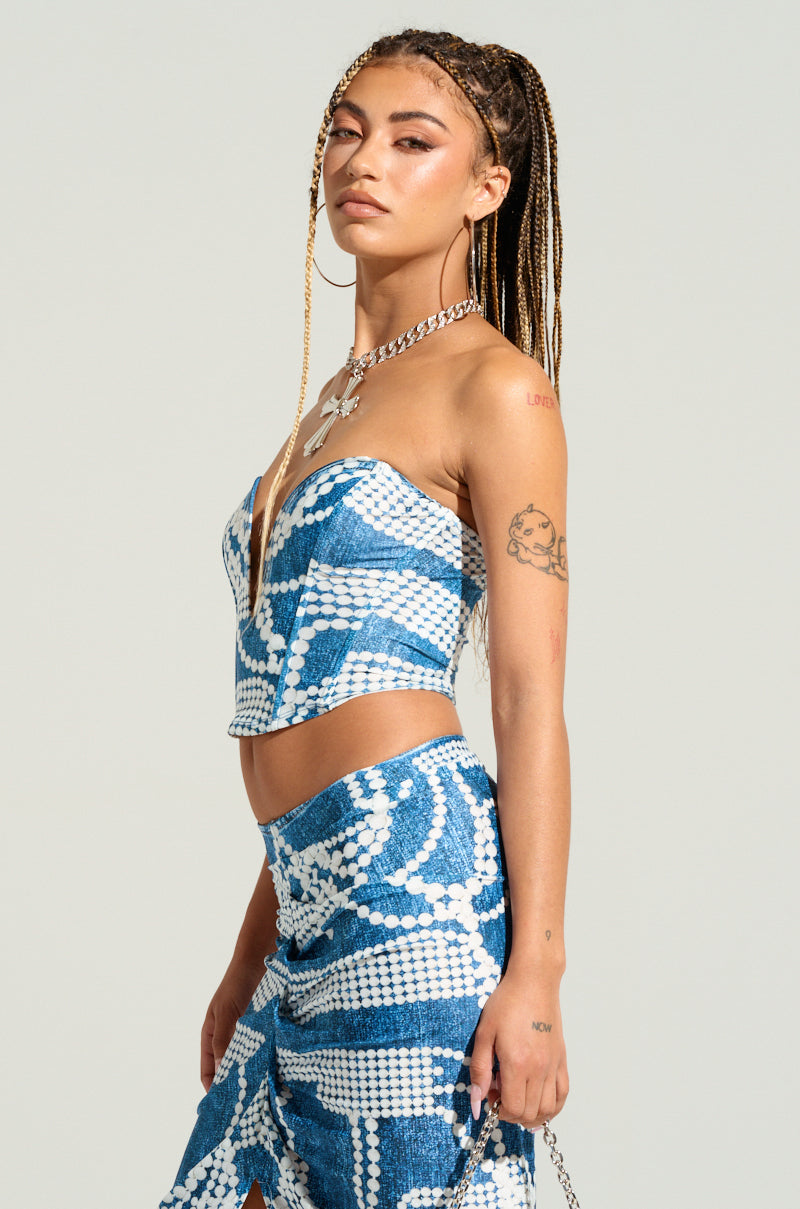 THINK AGAIN CORSET TOP