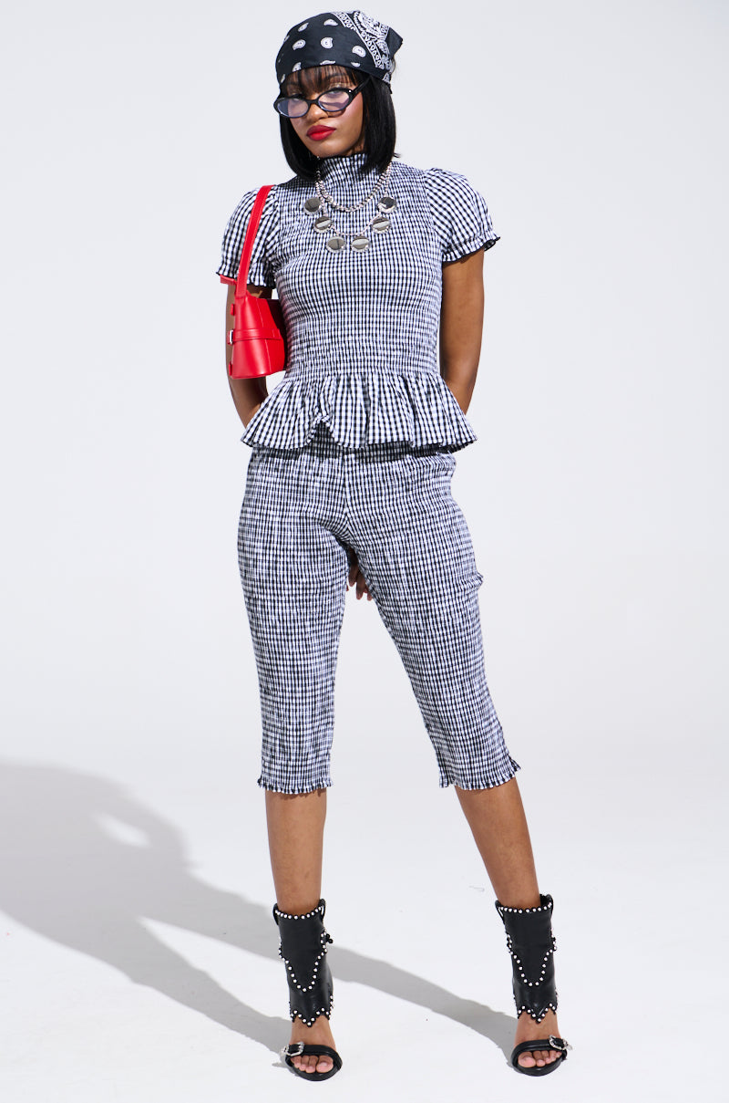 FLOWER CHILD RUFFLE TOP