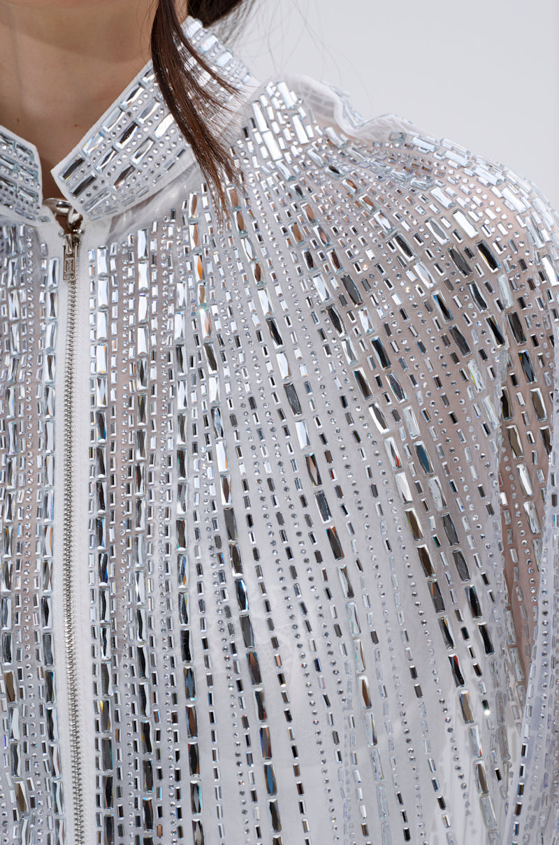 SPARKLE AND SHINE BLOUSE IN WHITE