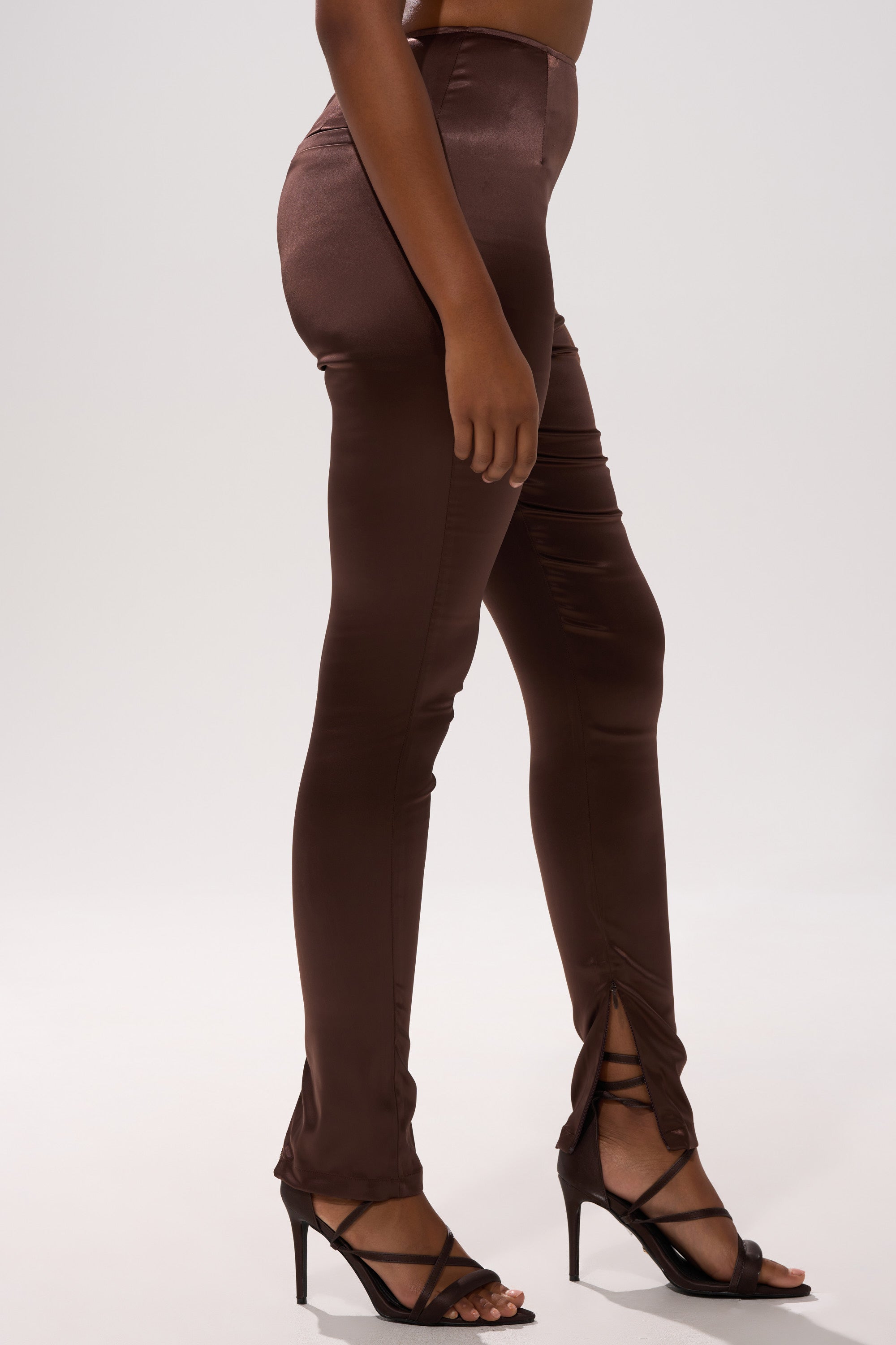 AINT MY PROBLEM LEGGING