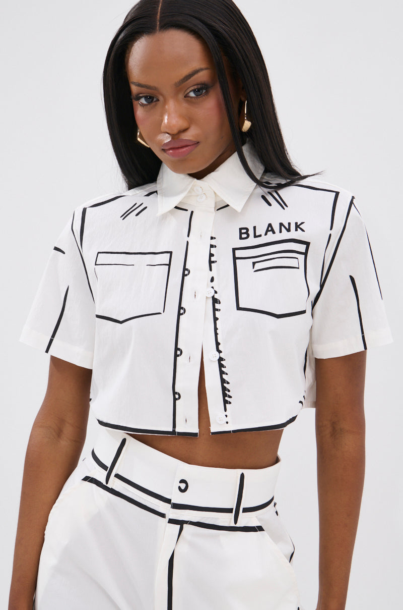BLANK SPACE CROPPED SHORT SLEEVE BUTTON DOWN