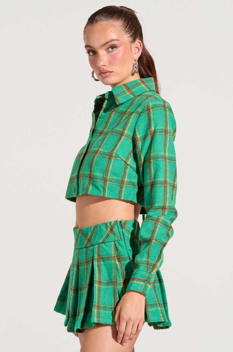 LUCKY GIRL BUTTON DOWN SHIRT