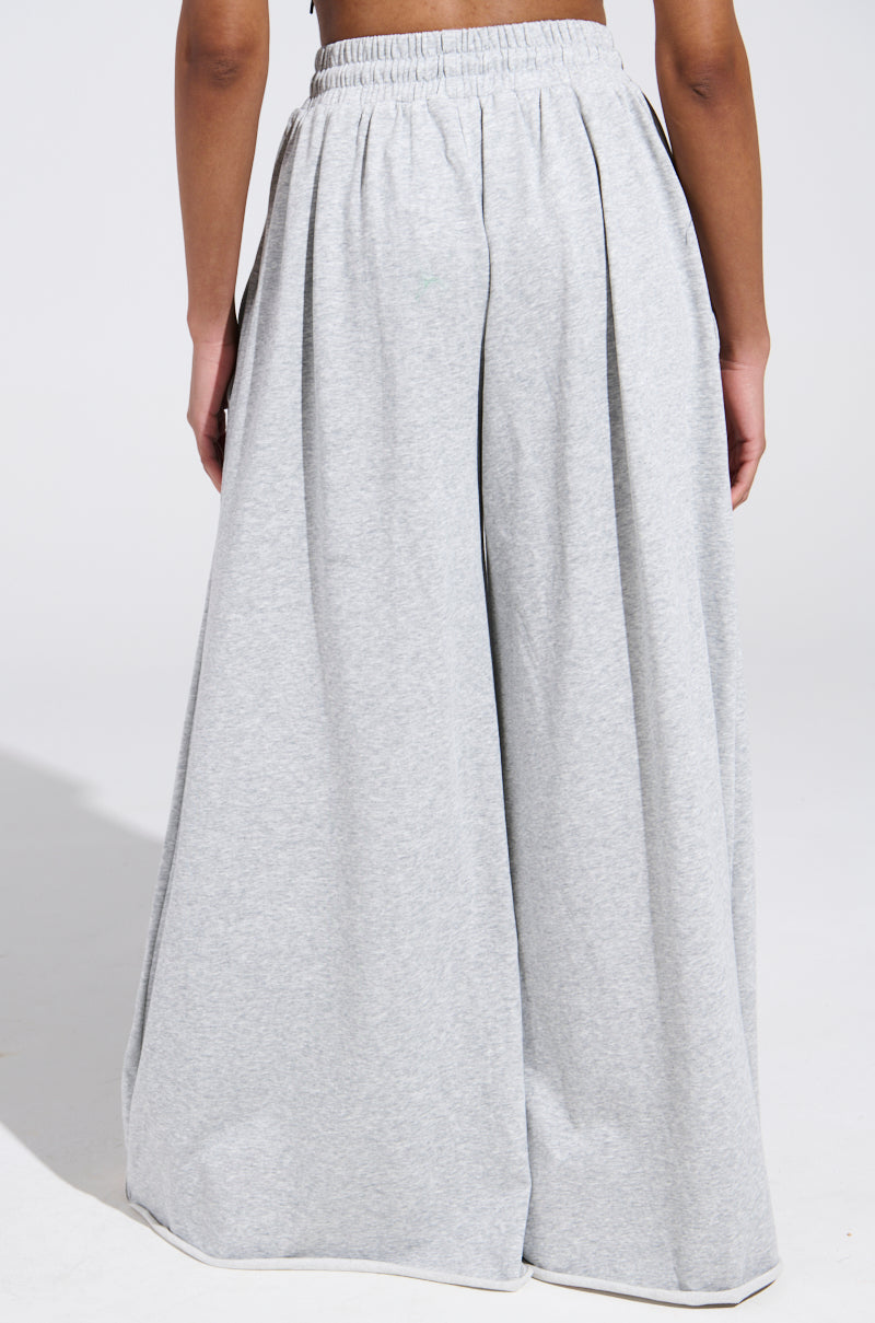 COZY AND COMFY SWEATPANT