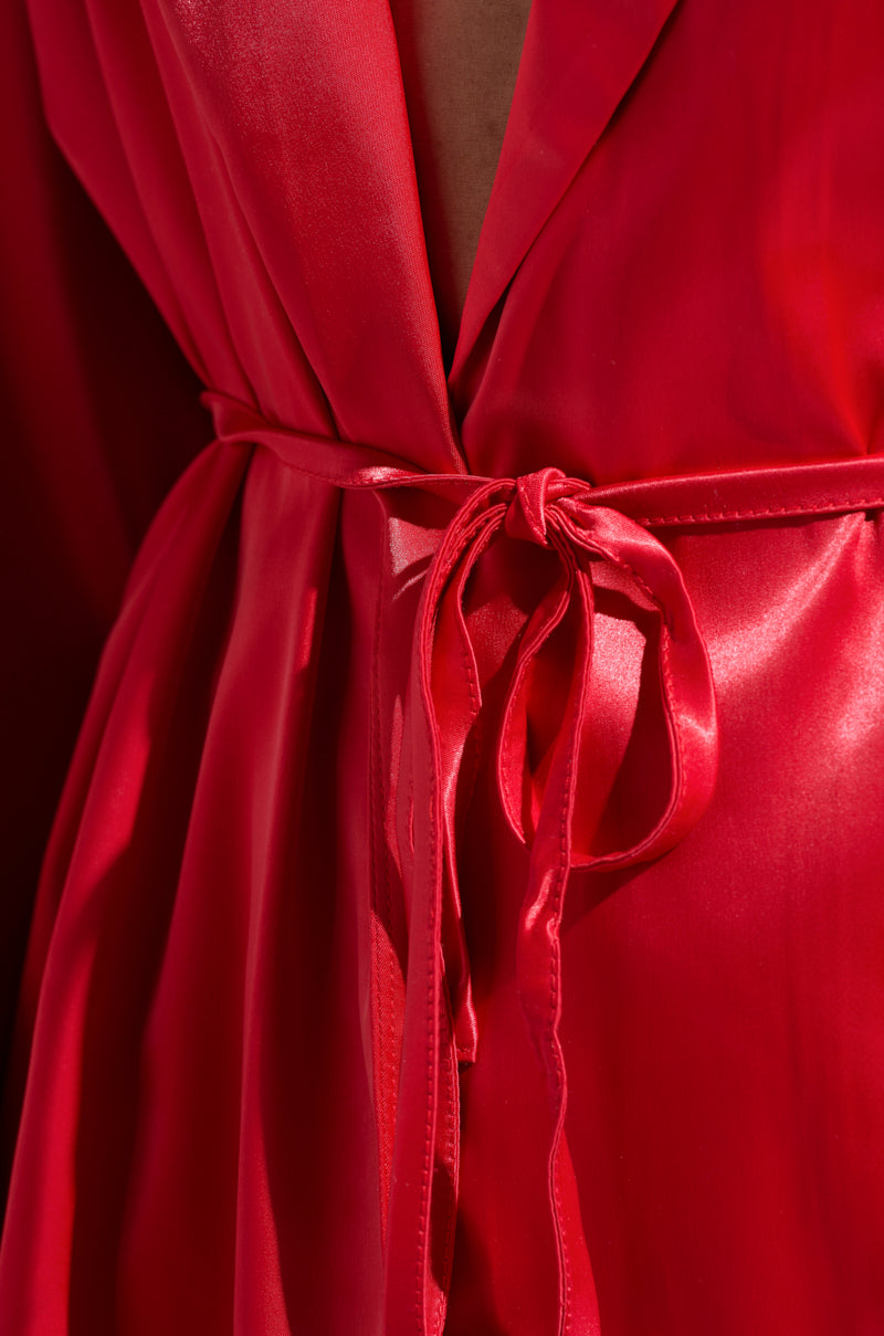 HOLD ONTO ME TIE FRONT BLOUSE