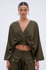 TALK ABOUT ME BLOUSE