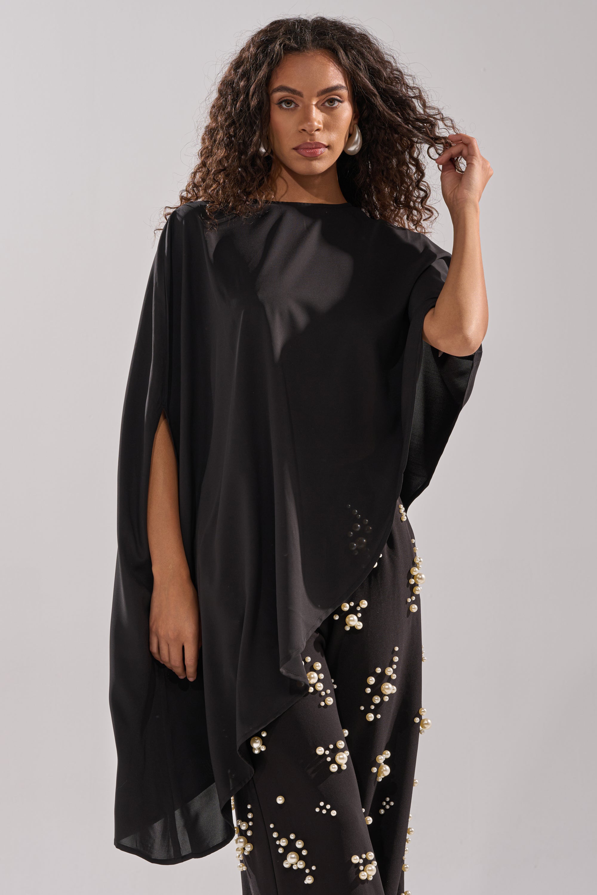 SOMETHING DIFFERENT OVERSIZED ASYMMETRICAL TEE