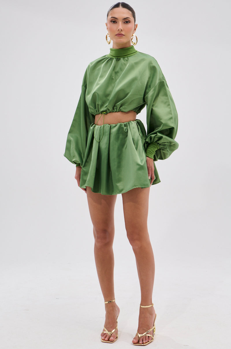 POP IT OFF TURTLENECK BLOUSE