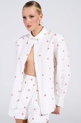 FLOWER WOMAN BUTTON DOWN TOP