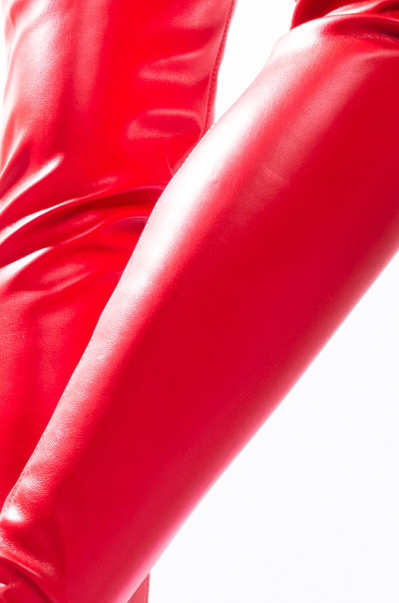 AZALEA WANG A LITTLE SOMETHIN FOR YOU FLATFORM BOOT IN RED