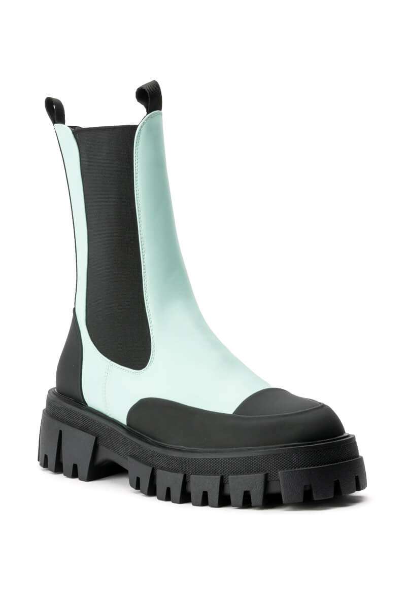 AZALEA WANG GENEVIEVE FLATFORM BOOTIE IN BLUE