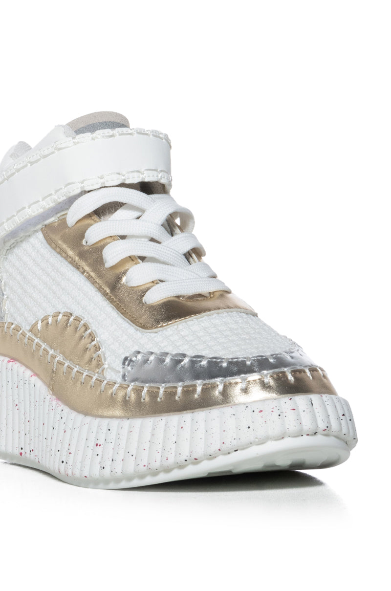 AZALEA WANG FANTASTIQUE WHITE SNEAKER