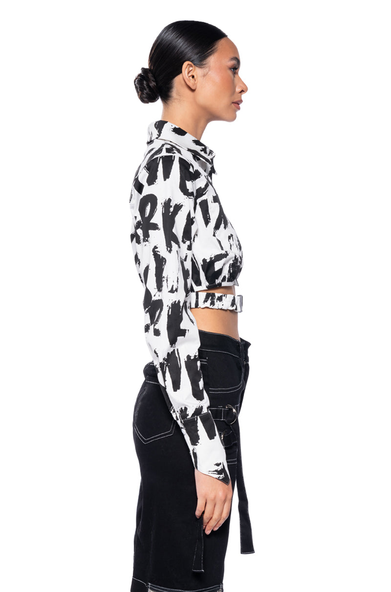 READ BETWEEN THE LINES CROPPED POPLIN BUTTON DOWN SHIRT