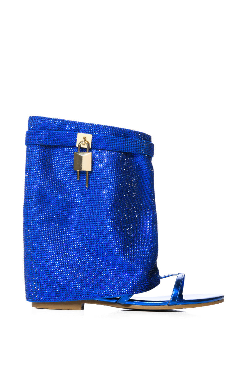 CAPE ROBBIN SHES DIFFERENT RHINESTONE SHEATH SANDAL IN BLUE