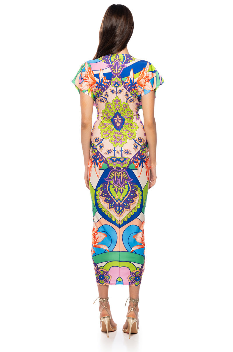 TROPICAL DAYS V NECK DRESS